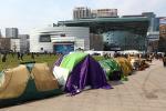 파업 100일을 넘기고 있는 국민일보 노조의 텐트